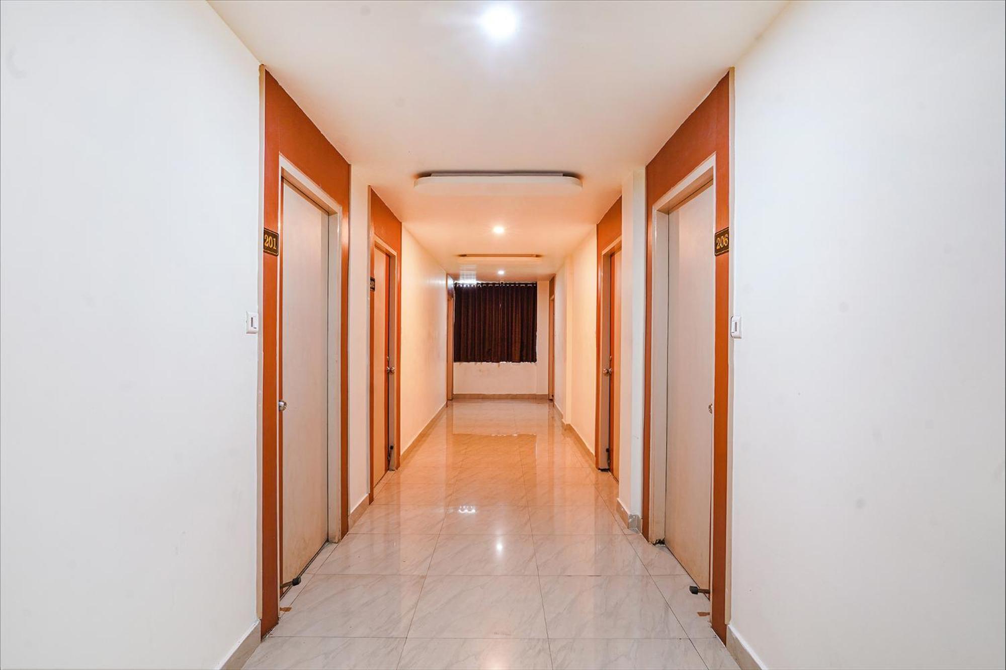Fabhotel Ambika Elite Buckinghampet エクステリア 写真