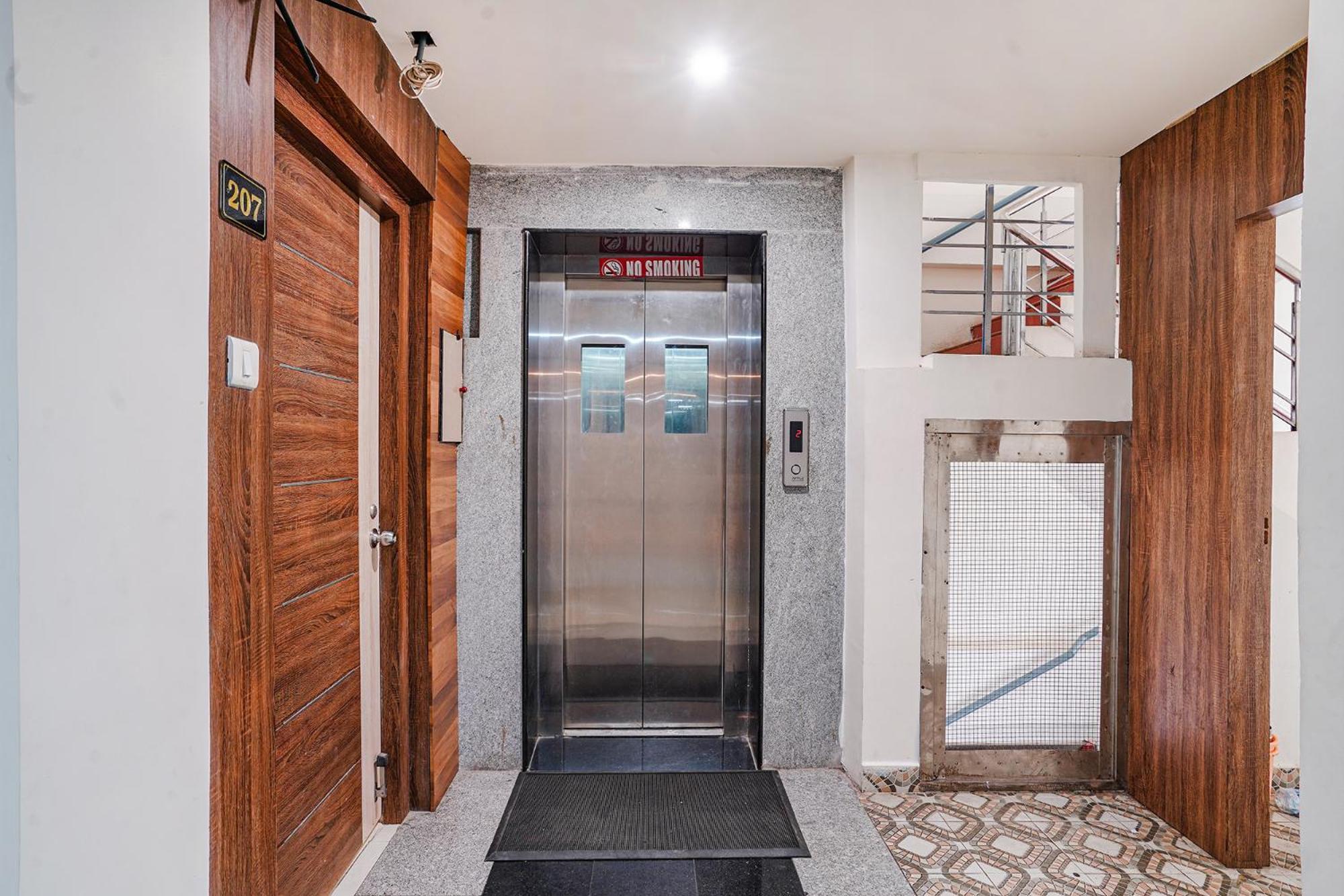 Fabhotel Ambika Elite Buckinghampet エクステリア 写真